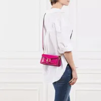 coach petits sacs à main, signature patent leather tabby shoulder bag 20 en rose pâle - pochettespour dames