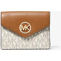 mk portefeuille enveloppe à trois volets carmen en cuir de taille moyenne avec logo - vanille/noisette(naturel) - michael kors