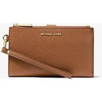 mk portefeuille adele en cuir grainé pour smartphone - valise(marron) - michael kors