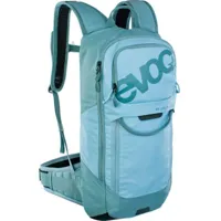 evoc fr lite race 10l protect backpack bleu m-l