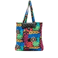 chanel pre-owned sac cabas à imprimé graffiti - multicolore